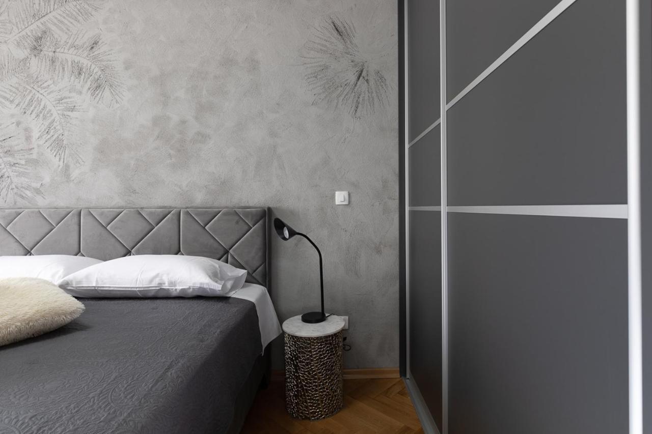 Apartment Dolly Completely Renovated 2023 Rovinj Exterior photo
